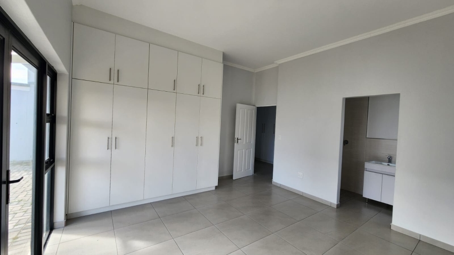 3 Bedroom Property for Sale in Laguna Western Cape